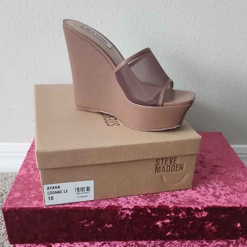 Steve Madden Cognac Wedge Sandals